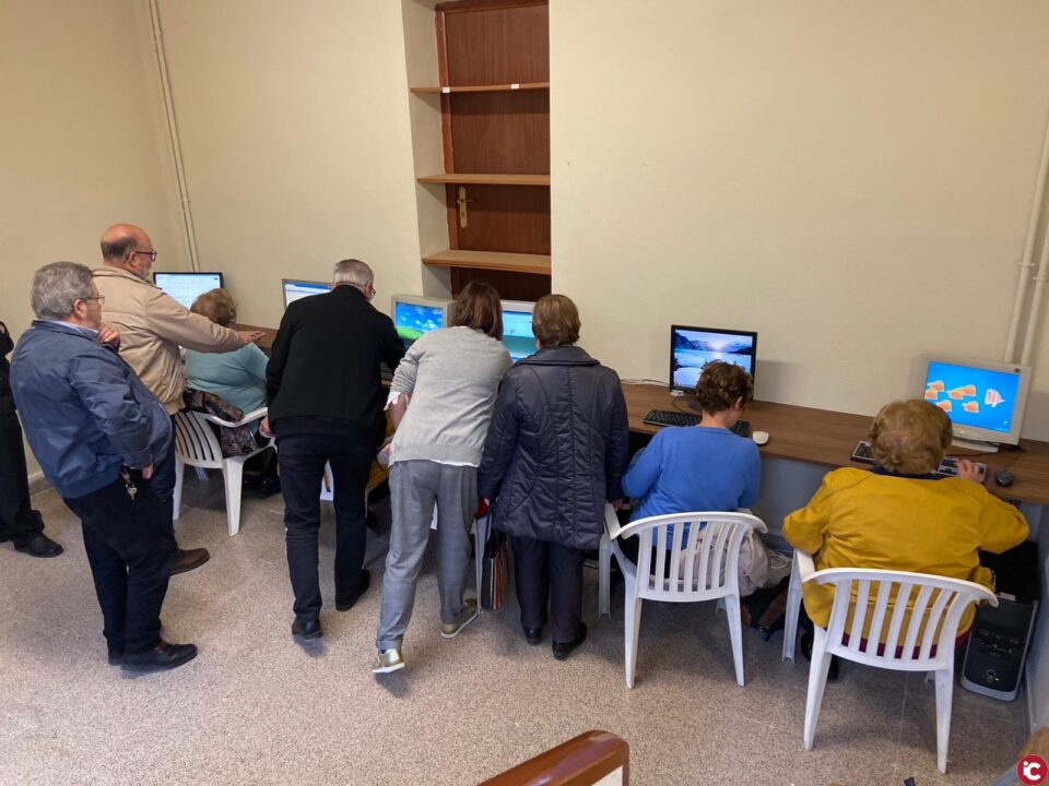 Nuevos servicios informáticos en el Hogar del Pensionista