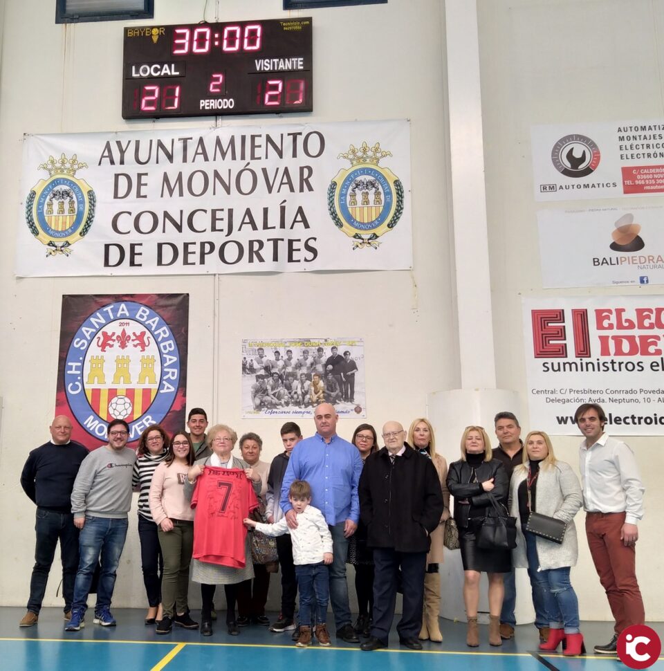 Monóvar acogió una emotiva edición del Memorial Epi de balonmano