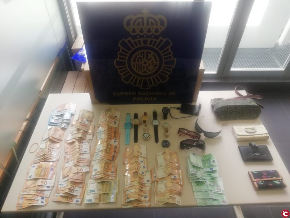 La Policía Nacional desarticula un grupo criminal especializado en robos en viviendas y receptación de objetos de procedencia ilícita