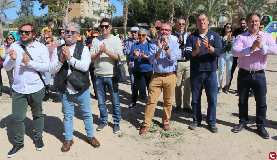 8M en el Campello: "Construyamos mujeres y hombres juntos