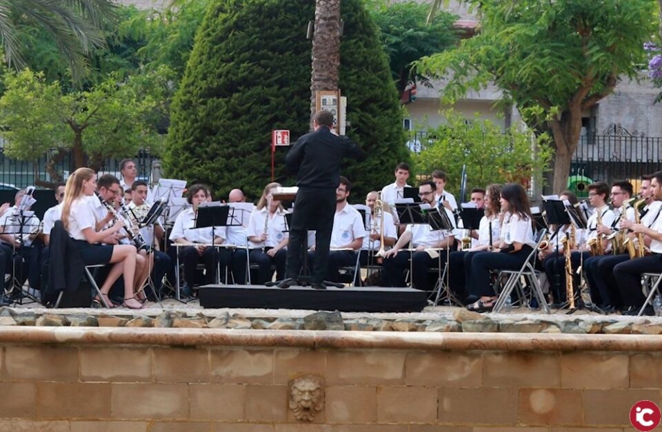 Visitamos una de las bandas más veteranas de Alicante