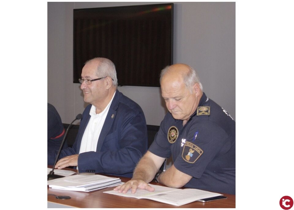 El Ayuntamiento aprueba la reclasificación de todos los oficiales de Policía Local de Alicante al Grupo B
