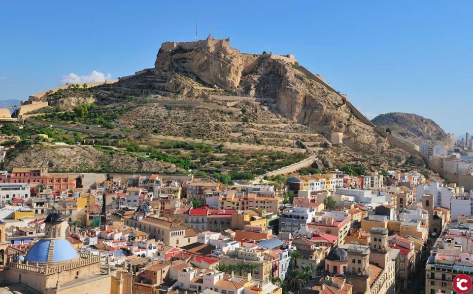 El Ayuntamiento aprueba el convenio con la Generalitat para la rehabilitación de la tercera y última fase de los Módulos de Juan XXIII