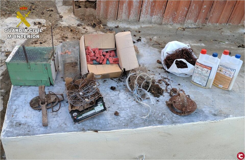 La Guardia Civil investiga la colocación de unos cebos envenenados que causaron la muerte de varios animales