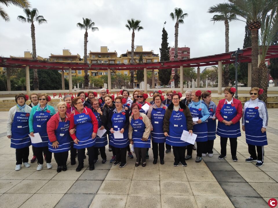 Suspensión de gimnasia de mantenimiento y para la Tercera Edad