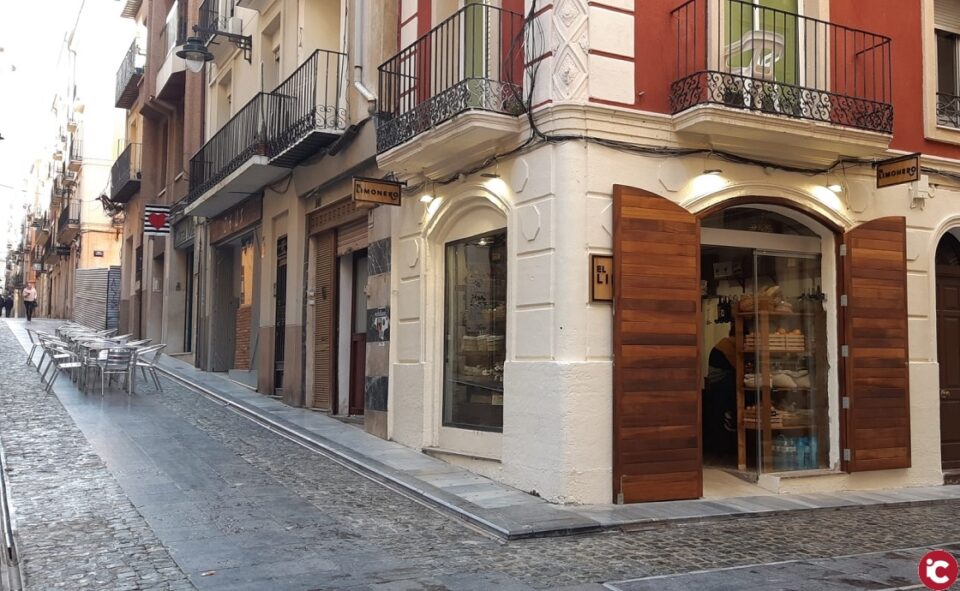 La regidoria de Comerç implementa nous serveis per ajudar als comerços locals