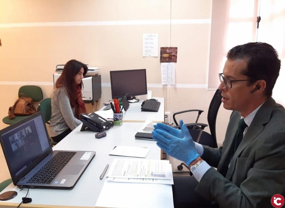 El Ayuntamiento de Elda ofrece ayudas de hasta 950 euros a las familias afectadas por la crisis provocada por el coronavirus