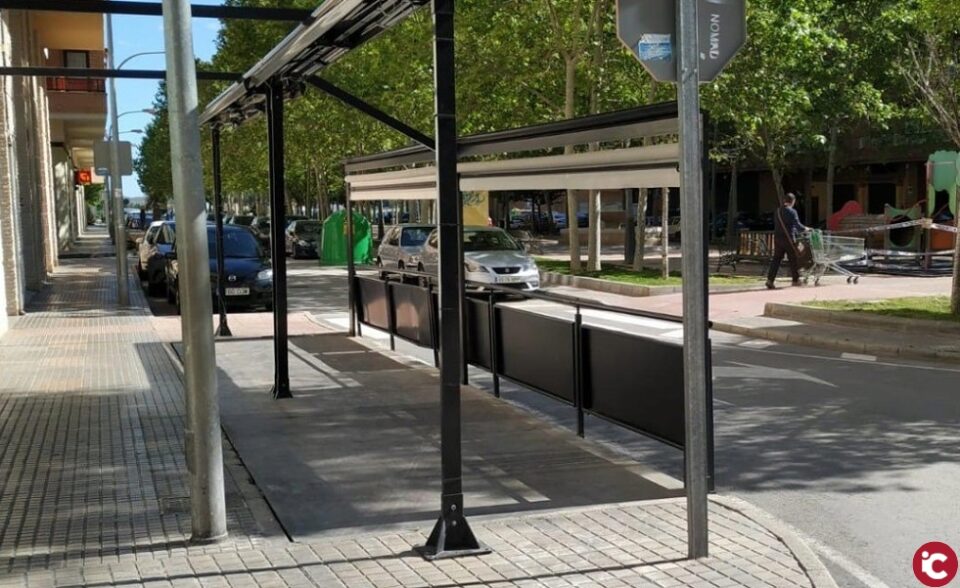 Villena permitirá terrazas más amplias y mesas en la zona azul para mantener la distancia y dotar de recursos a la hostelería
