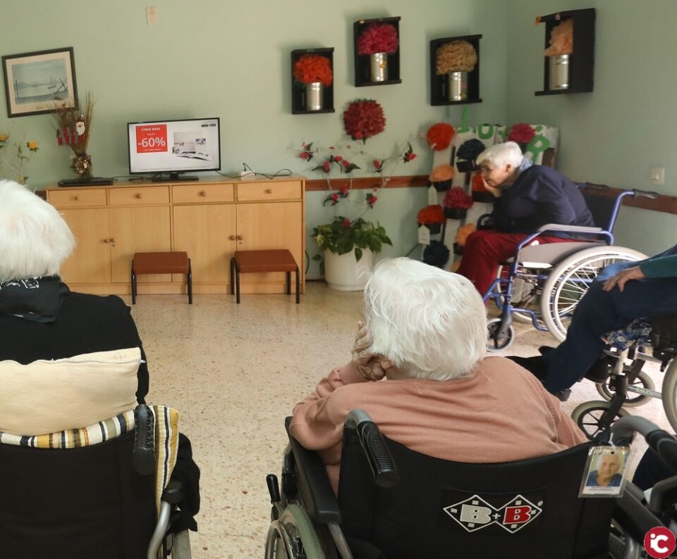 La Diputación de Alicante invierte 400.000 euros en el refuerzo de las plantillas del Hogar Provincial y el Doctor Esquerdo ante la crisis de coronavirus