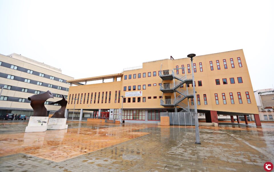 La campaña del Centro de Transfusiones en el Centro Cívico y Juvenil permite obtener más de un centenar de donaciones de sangre en abril