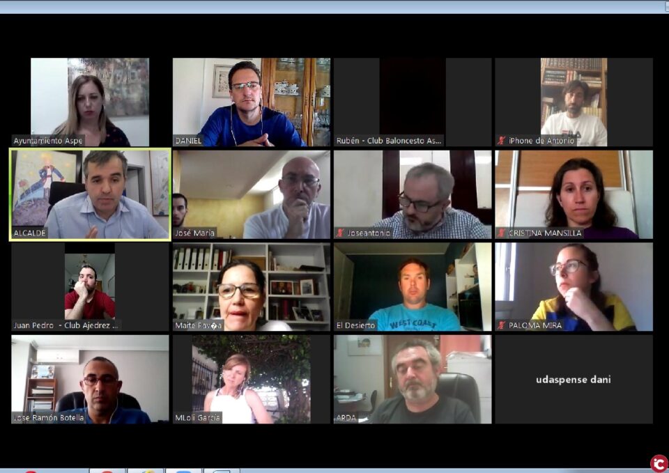 El alcalde de Aspe se reúne con las entidades deportivas de la localidad