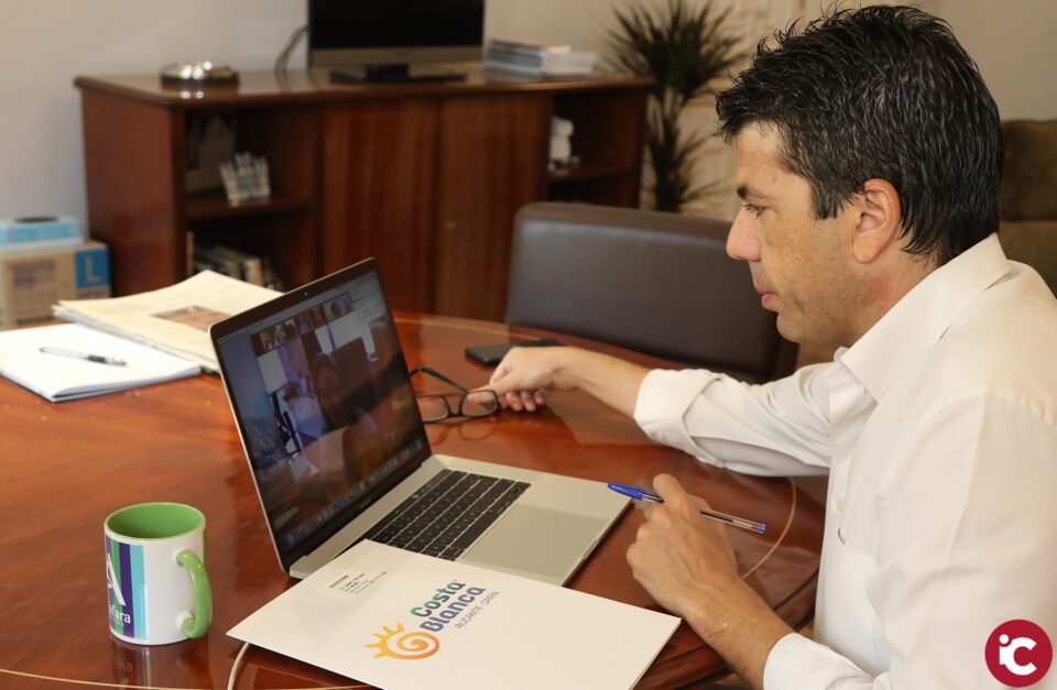 Carlos Mazón da su respaldo total al modelo turístico de la Costa Blanca que defiende Hosbec