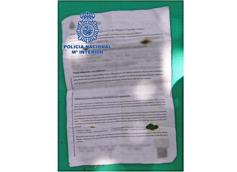 La Policía Nacional identifica al autor de un robo en una casa de campo al dejarse olvidada una multa a su nombre
