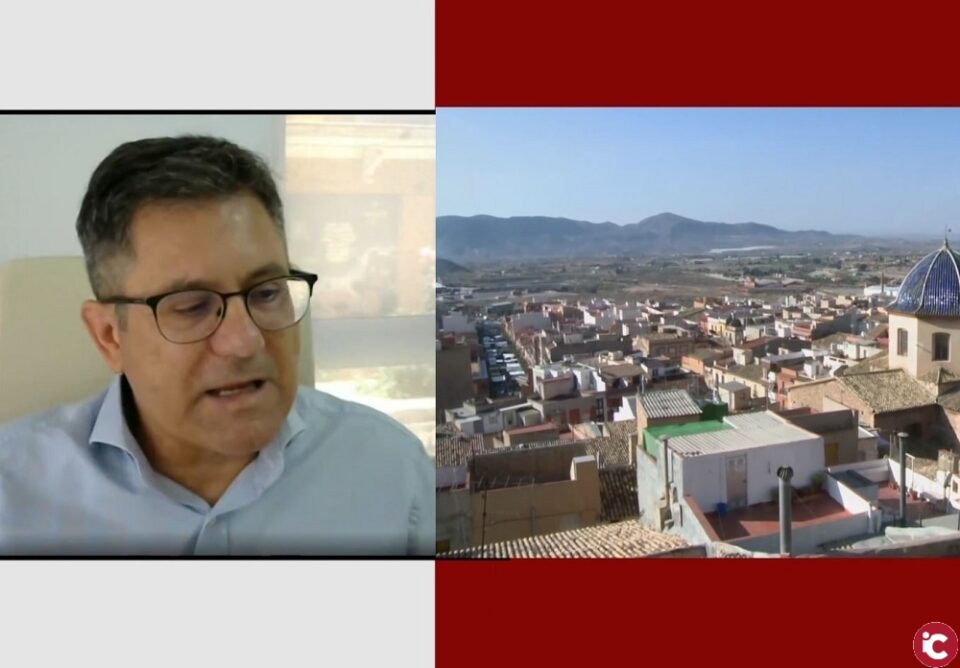 Actualidad del municipio de Agost con su alcalde