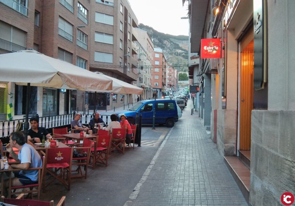 Lajuntament tramita lampliació de terrasses de 83 establiments hostalers en una setmana