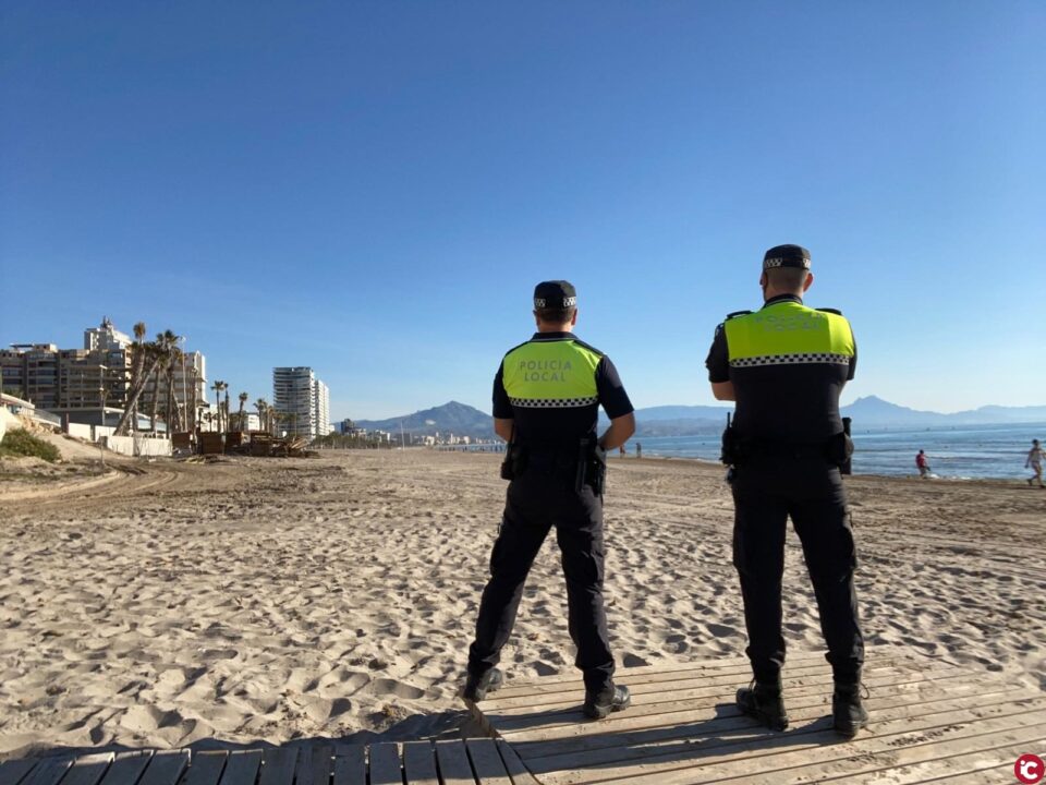 La Policía Local impone más de medio centenar de denuncias por desobediencia esta semana