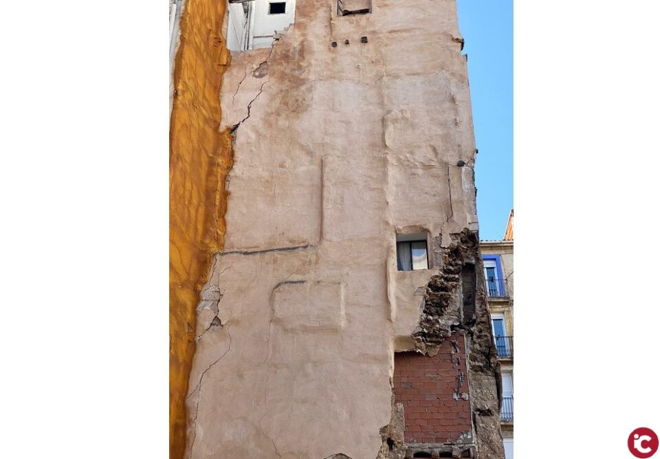 L'ajuntament ha gastat ja més de 120.000 euros realitzant demolicions a costes de tercers