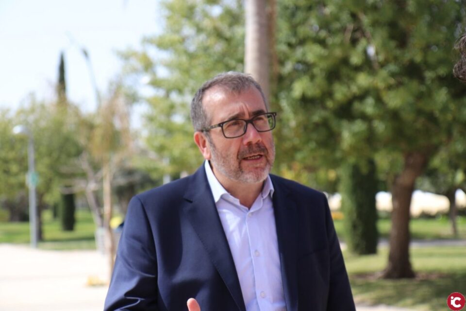 Cabezuelo confirma que presentará su candidatura a las elecciones a rector de la Universidad de Alicante el próximo curso