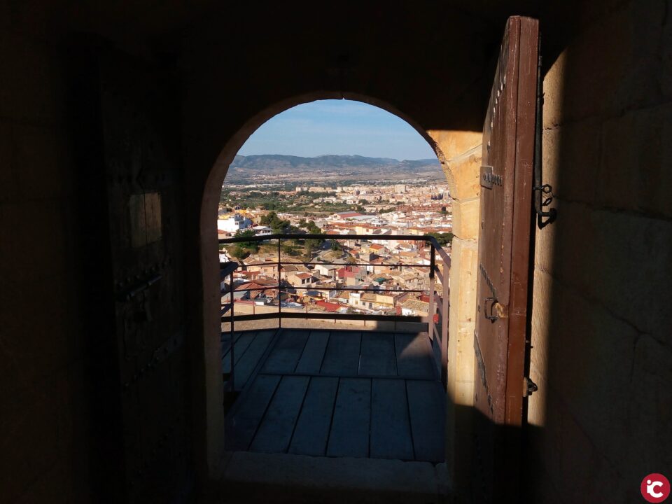 Petrer reabre el castillo y las casas-cueva este fin de semana con visitas guiadas de máximo 5 personas