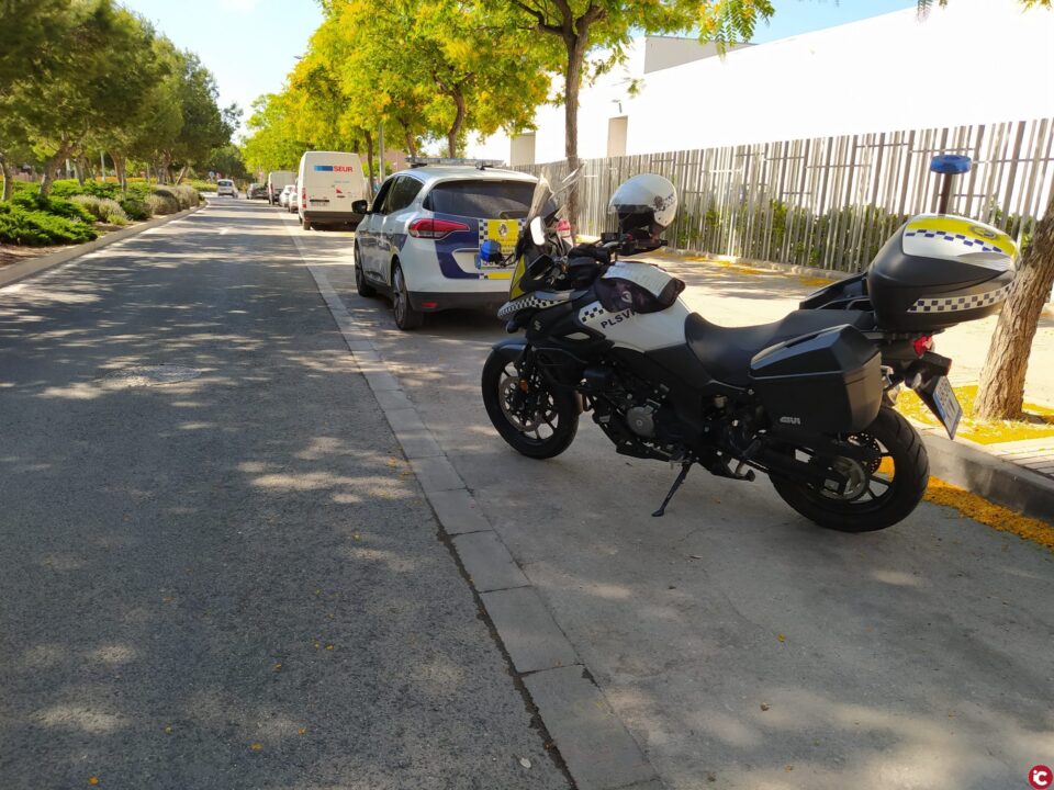 La Policía Local detiene a una persona por desobeciencia grave y agresión a agentes de la autoridad