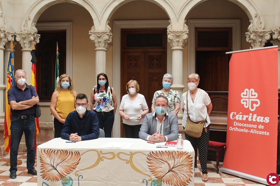 El Ayuntamiento firma un nuevo convenio de colaboración con Cáritas