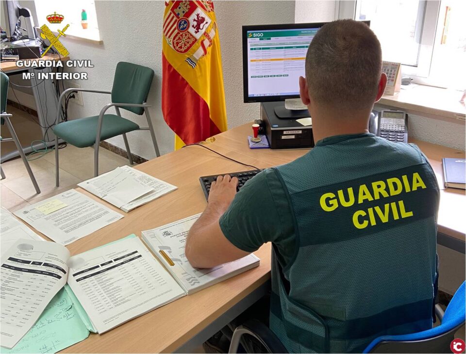 La Guardia Civil detiene a una persona que alquilaba viviendas de forma fraudulenta