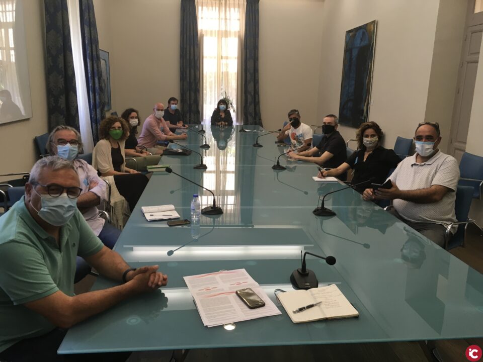 La Diputación constituye una mesa de trabajo para consensuar medidas que favorezcan la recuperación del sector de las artes escénicas