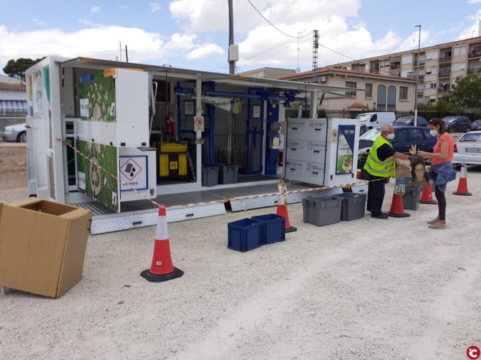 Los Ecoparques moviles del Consorcio CREA recogen casi 27000 kilos de residuos en el primer mes de reinicio tras la suspensión por la COVID-19