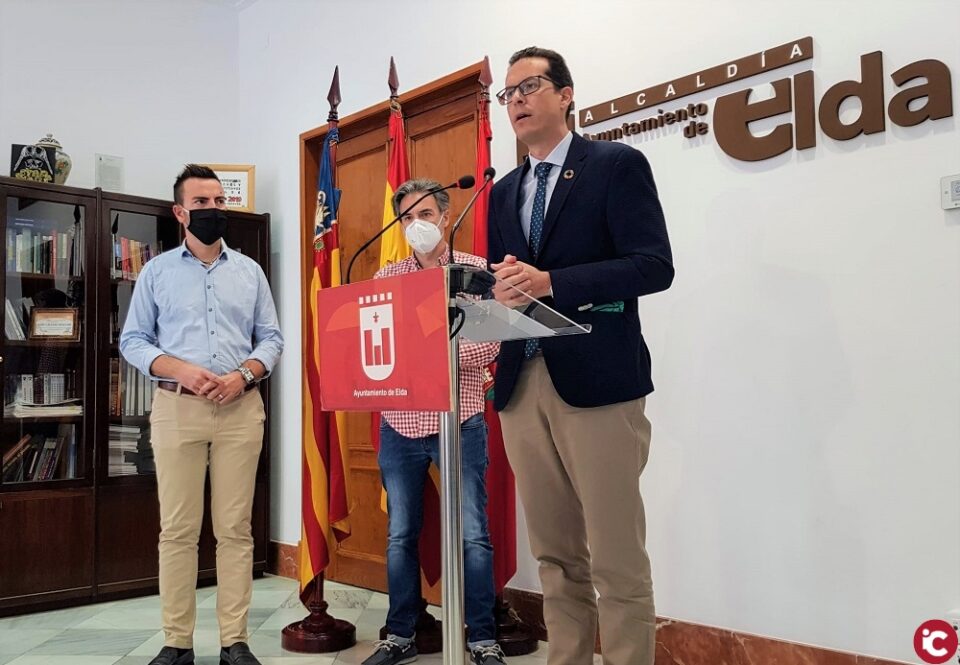 El Ayuntamiento de Elda firma el convenio de colaboración con el CBM Elda Prestigio