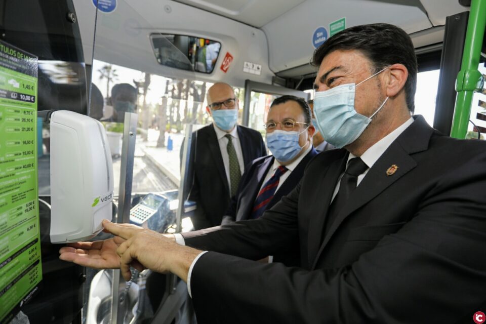 El Ayuntamiento de Alicante recupera la totalidad de las frecuencias de los autobuses del transporte público urbano colectivo a partir de mañana lunes