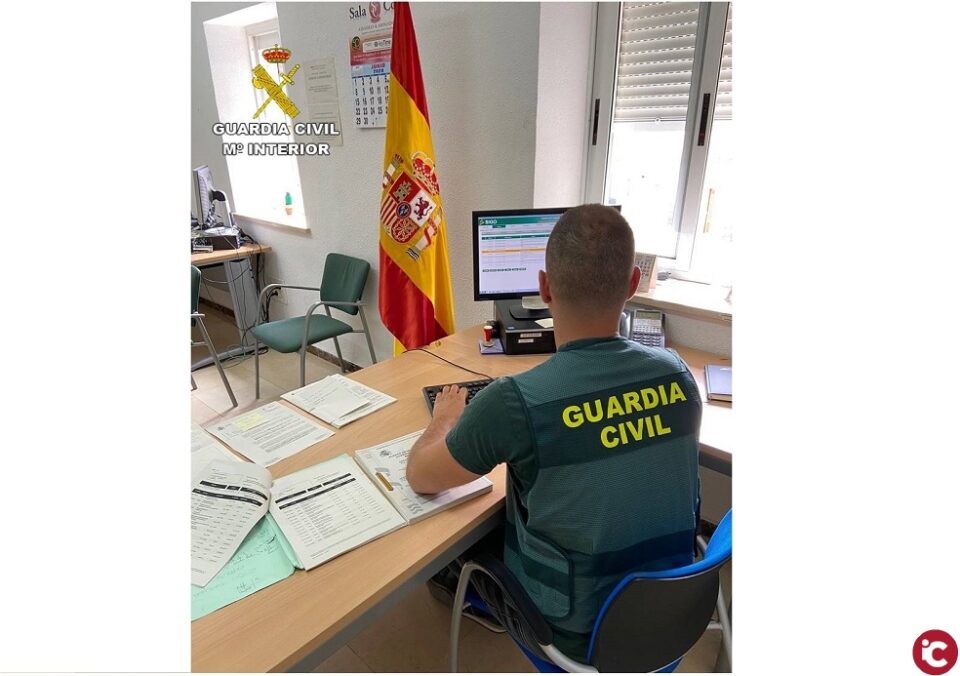 La Guardia Civil investiga a un vecino de Vitoria por estafar