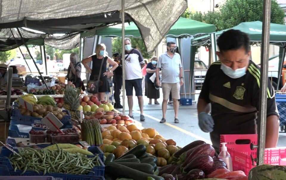 El mercadillo de San Francisco de Elda retoma su actividad