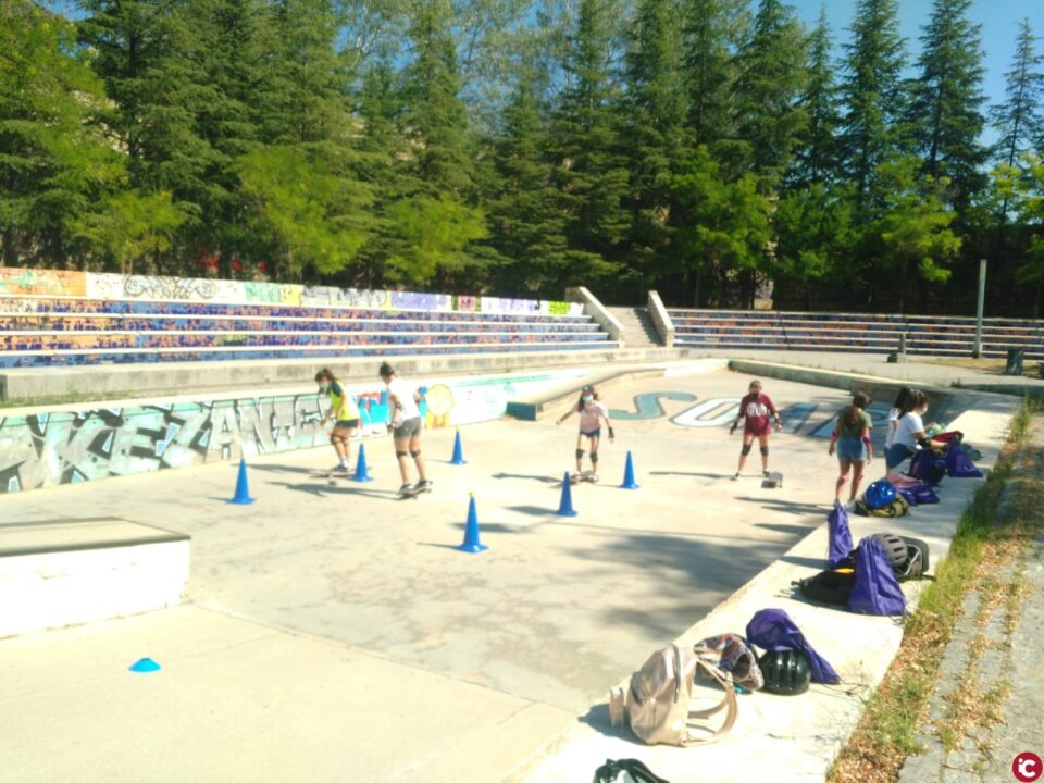 La regidoria d'Igualtat porta a terme un taller d'iniciació al Skateboarding per a dones