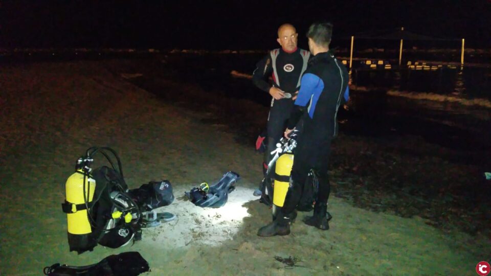 Amplio dispositivo de búsqueda nocturna por tierra