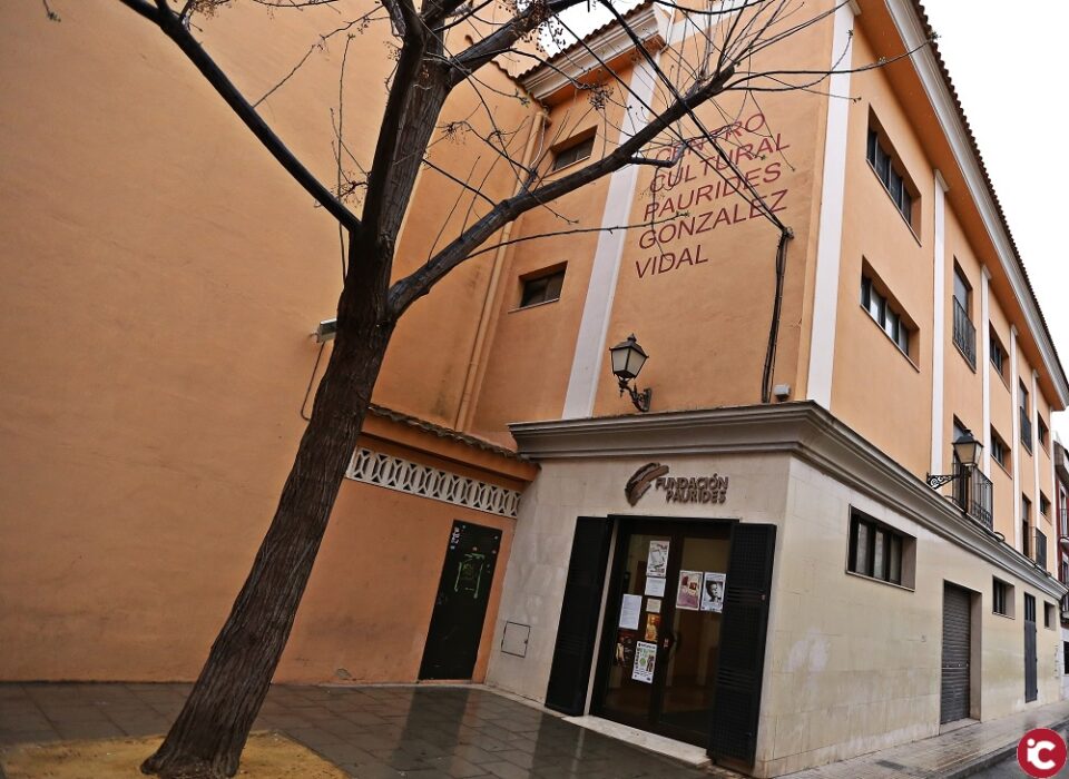 El Ayuntamiento de Elda renueva el convenio de colaboración con la Fundación Paurides por un importe de 17.000 euros