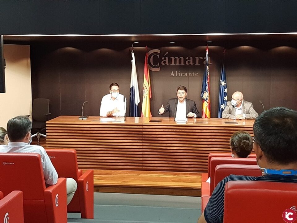 El Ayuntamiento constituye la comisión técnica para la peatonalización del centro tradicional con el reto de finalizar sus trabajos en el plazo de un año