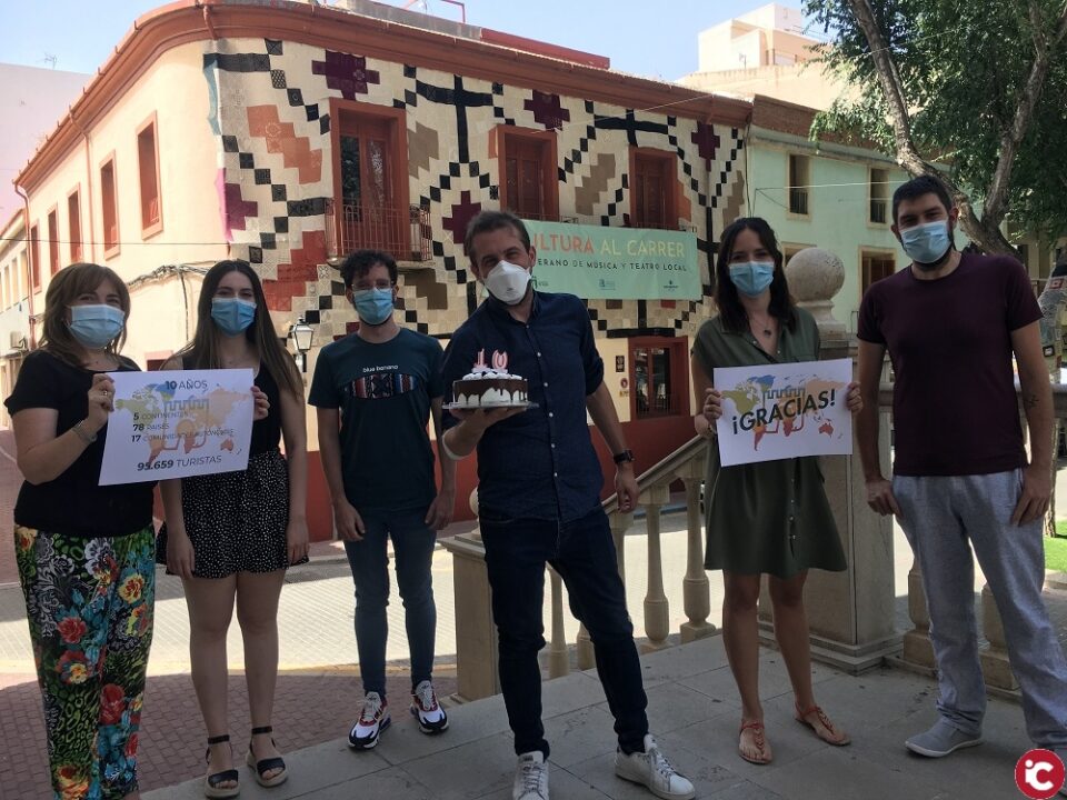 La Oficina de Turismo celebra su 10º aniversario con un homenaje a sus cerca de 100.000 visitantes