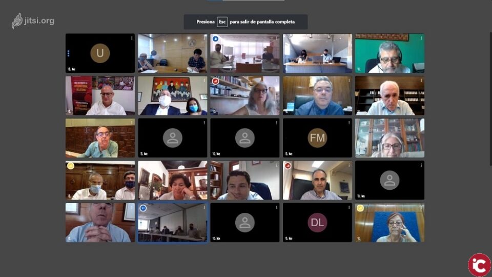 El usuario comprobará el aforo mediante unos sencillos semáforos que cambian de color en función del estado de ocupación