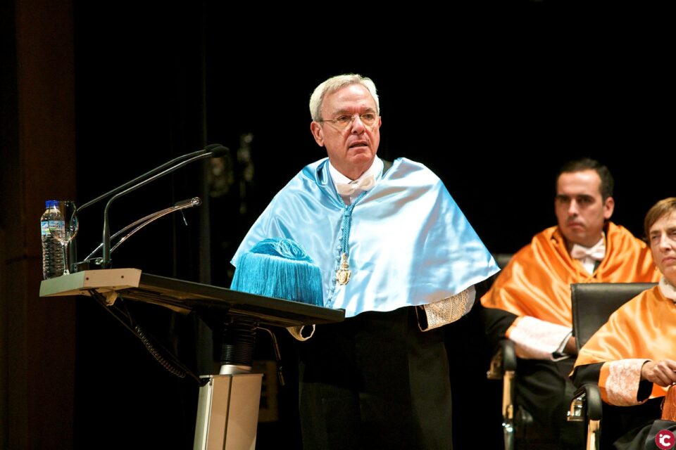 La Universidad de Alicante lamenta el fallecimiento de Eusebio Leal Spengler