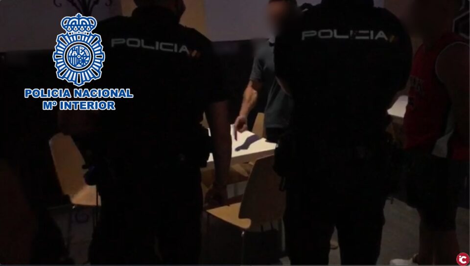 La Policía Nacional realiza un dispositivo en la ciudad de Alcoy para velar por la Seguridad Ciudadana