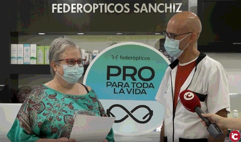 Conocemos a la afortunada del sorteo de la campaña 'Progesivos para toda la vida' de Federópticos Sanchiz