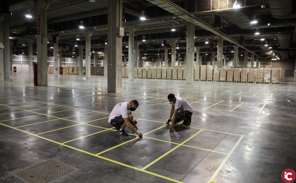 La Generalitat amplía y mejora la capacidad de almacenamiento y la operatividad del centro logístico para el suministro de material sanitario en la lucha contra la COVID-19