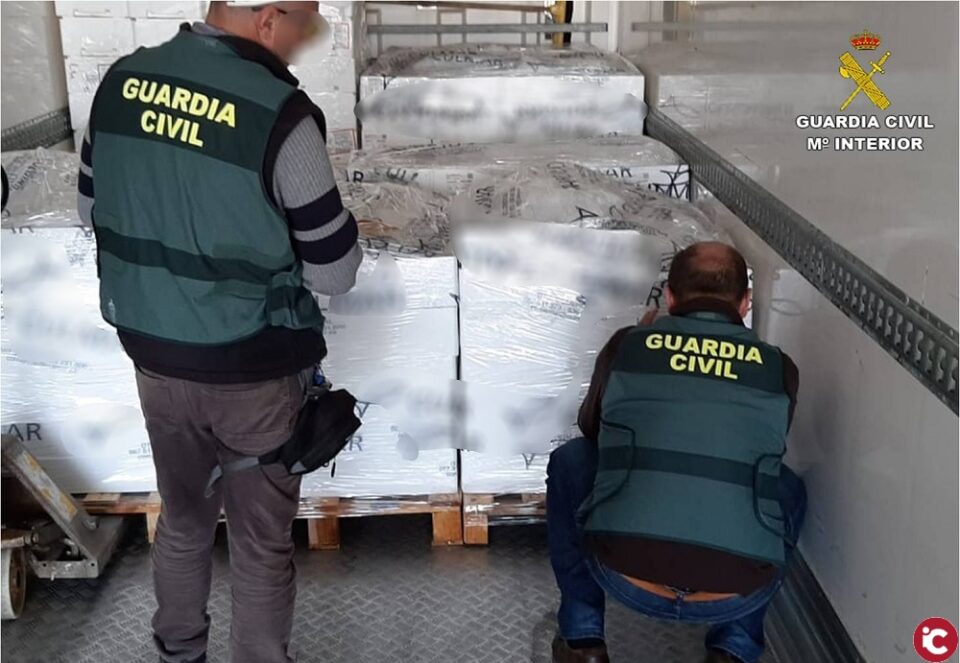 La Guardia Civil incauta cerca de 12 toneladas de pescado