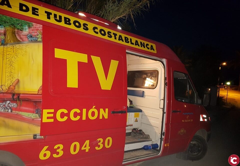 Finalizada la primera prospección del alcantarillado en Palmeretes que no indica relación con la presencia de fecales