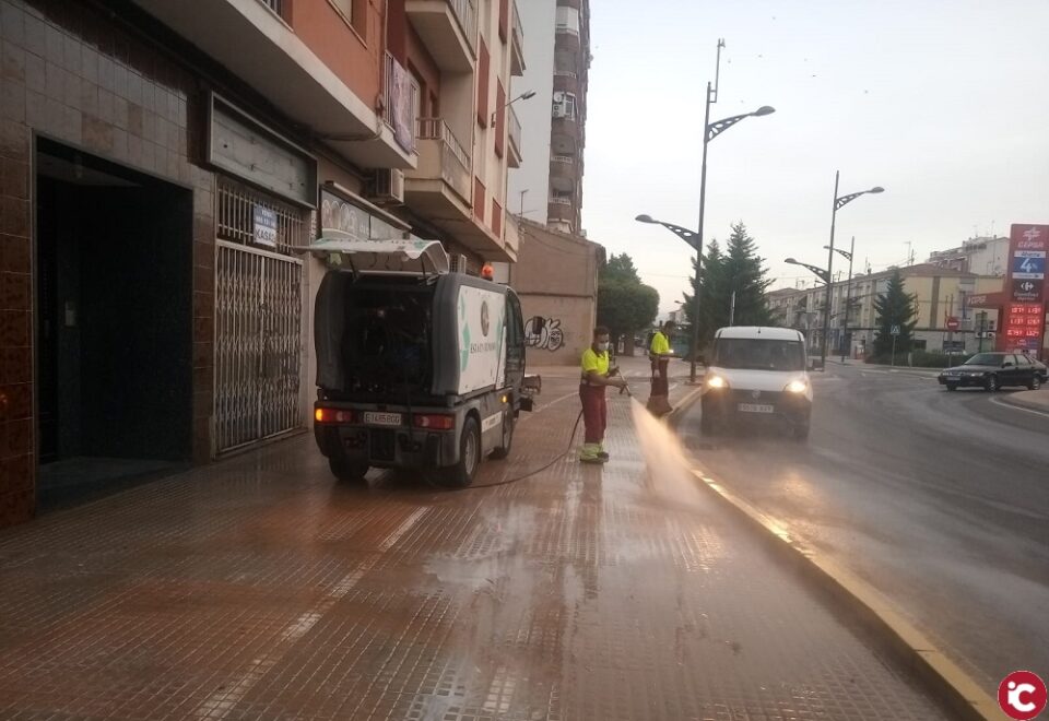 Villena incrementará la limpieza y desinfección en los accesos a colegios e institutos