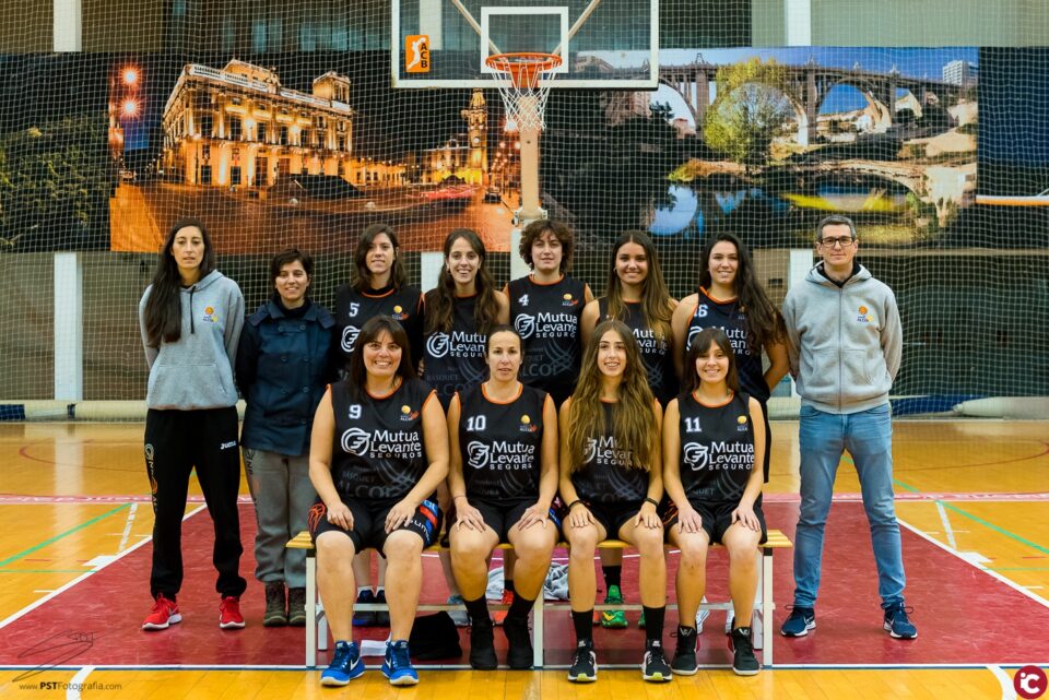 El Sénior Femenino del Nou Bàsquet Alcoi asciende a Primera División Nacional