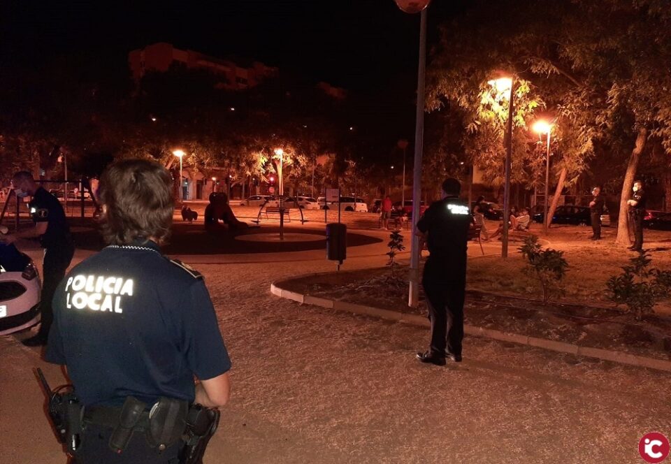 La Policía Local impone 34 sanciones por no llevar mascarilla durante la pasada madrugada dentro del dispositivo anti Covid19