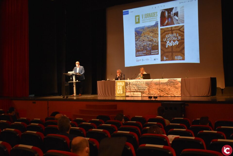 Día Internacional del Turismo. Petrer reúne a cerca de 120 profesionales del ámbito de los museos de toda la Comunidad Valenciana