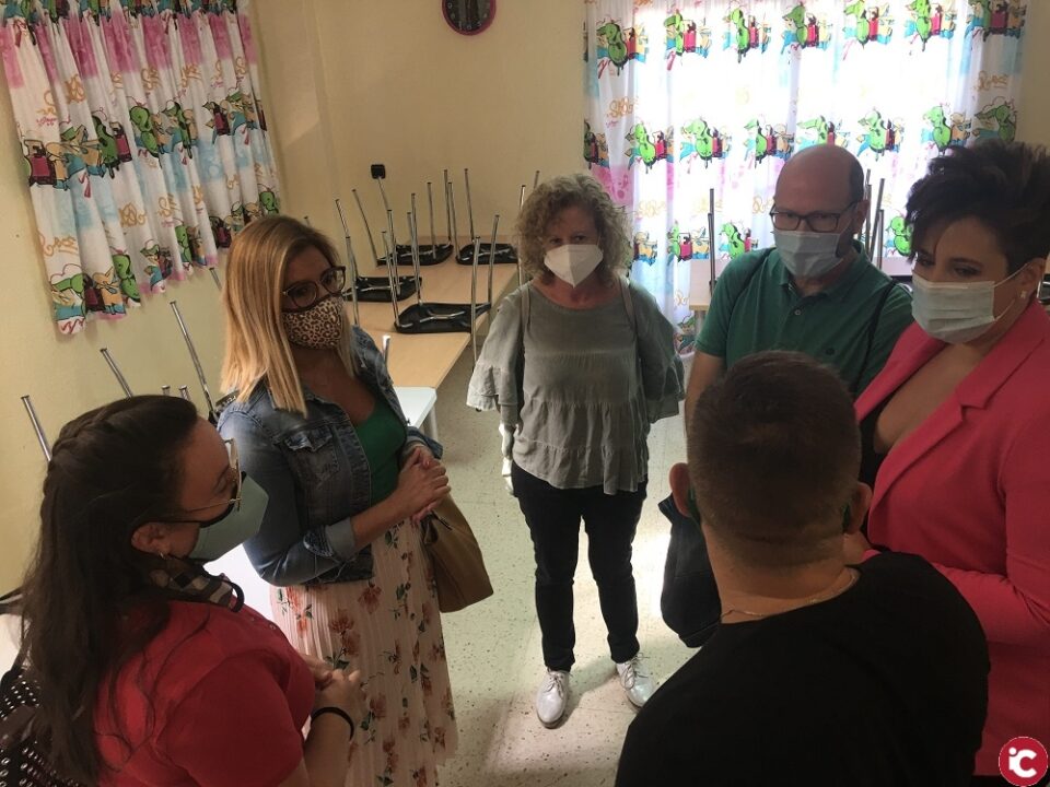 El Ayuntamiento de Almansa se interesa por el funcionamiento del Centro de Día de Menores de Petrer