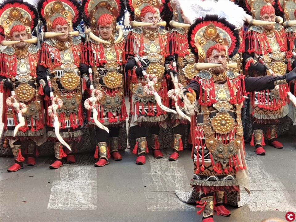 La Generalitat Valenciana respalda la declaración de los Moros y Cristianos de Elda como Fiesta de Interés Turístico Nacional